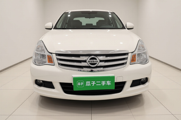 日产 轩逸 2018款 经典 1.6XE 手动舒适版车身外观2