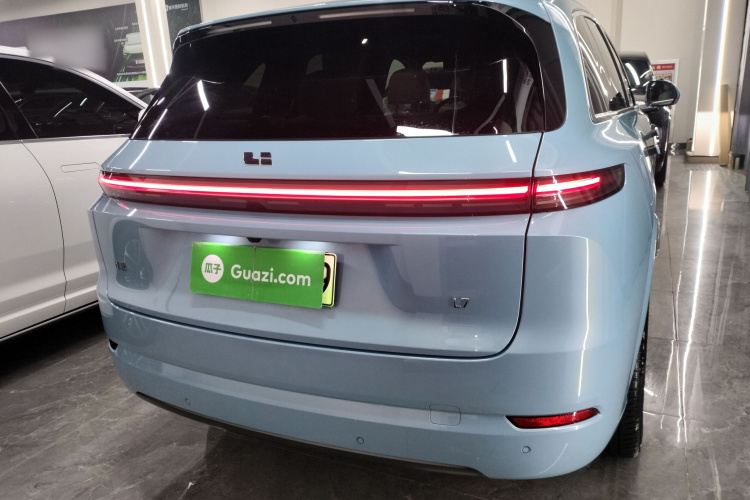 理想汽车 理想L7 2024款 Ultra车身外观6