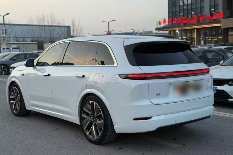 理想汽车 理想L7 2024款 Pro车身外观4