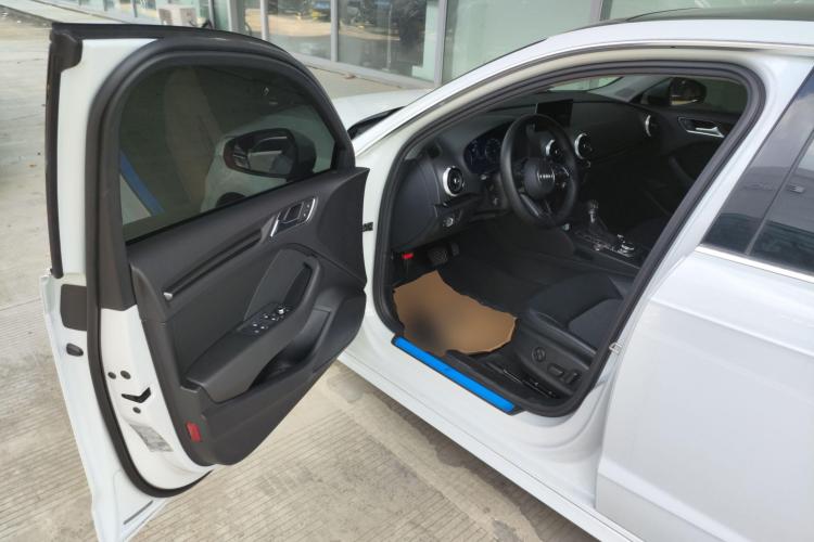奥迪A3 2020款 Sportback 35 TFSI 时尚型 国V中控内饰7003