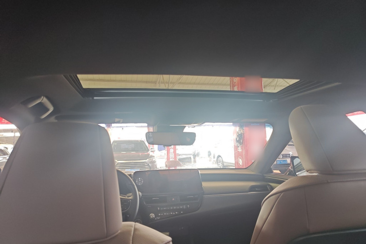 雷克萨斯ES 2023款 200 卓越版局部细节22