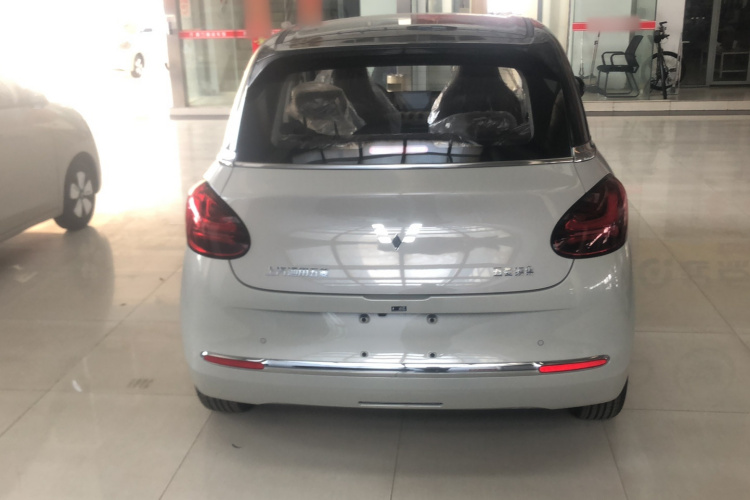 五菱汽车 五菱缤果 2025款 333km 悦享款车身外观6003