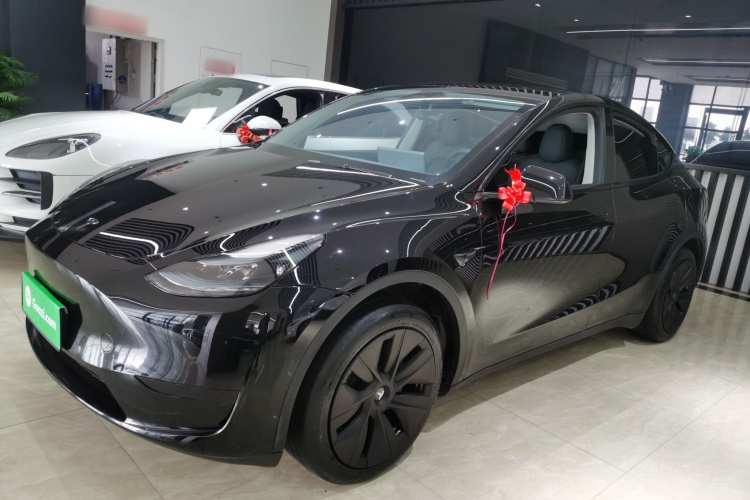 特斯拉 Model Y 2023款 后轮驱动版车身外观6003