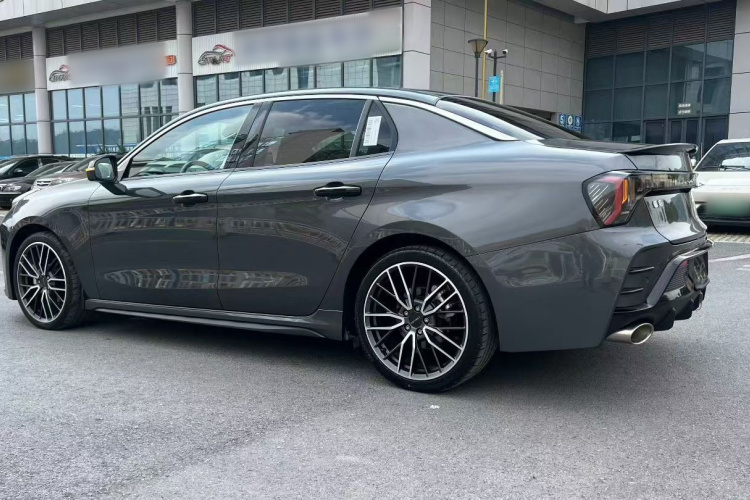 领克03 2023款 2.0TD DCT劲Halo车身外观6004