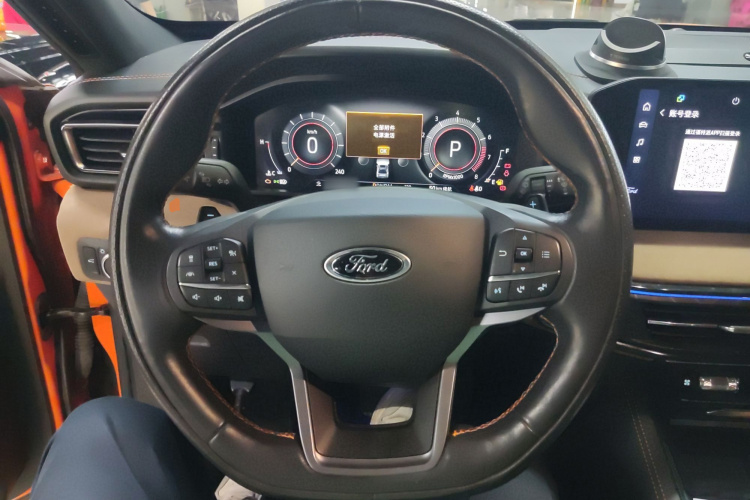 福特 探险者 2023款 EcoBoost 285 昆仑巅峰版 7座中控内饰13