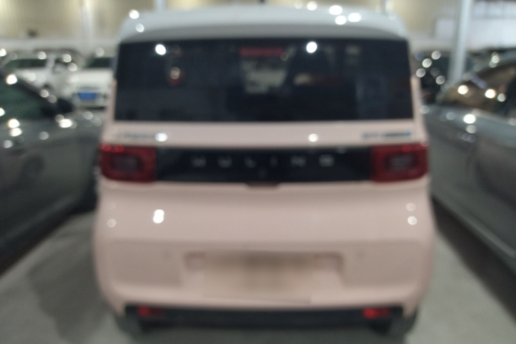 五菱汽车 宏光MINIEV 2022款 悦享款 磷酸铁锂车身外观6