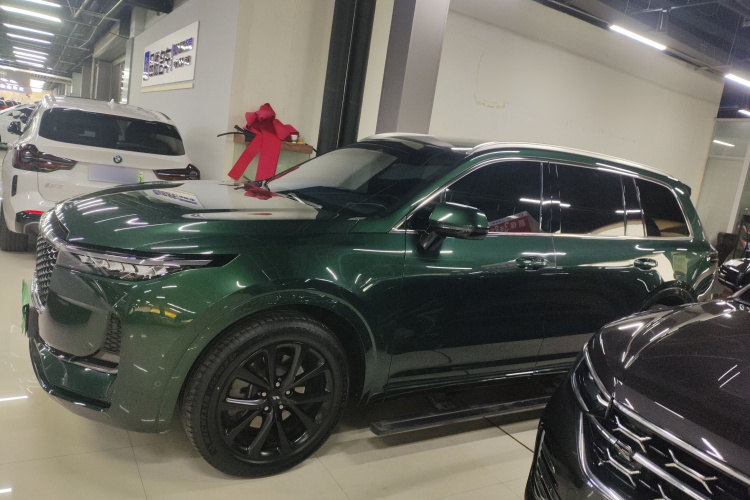 理想汽车 理想ONE 2021款 增程6座版车身外观4