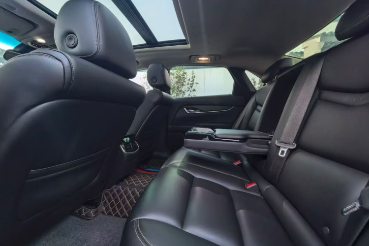凯迪拉克XTS 2018款 28T 技术型中控内饰7002