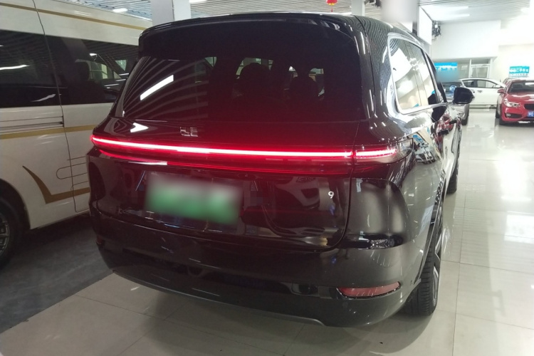 理想汽车 理想L9 2023款 Pro车身外观6