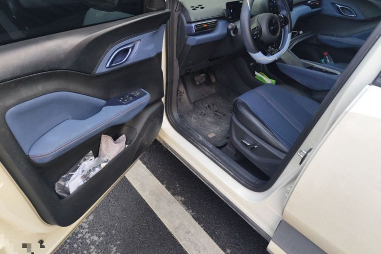 比亚迪 海鸥 2025款 405km 飞翔版中控内饰20