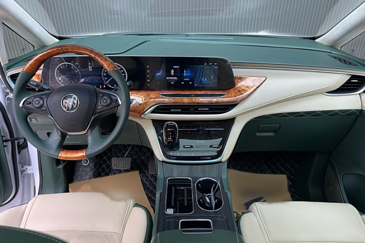 别克GL8 2021款 ES陆尊 653T 尊享型中控内饰7003