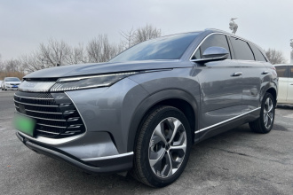 比亚迪 护卫舰07 2023款 DM-i 100KM 尊贵型