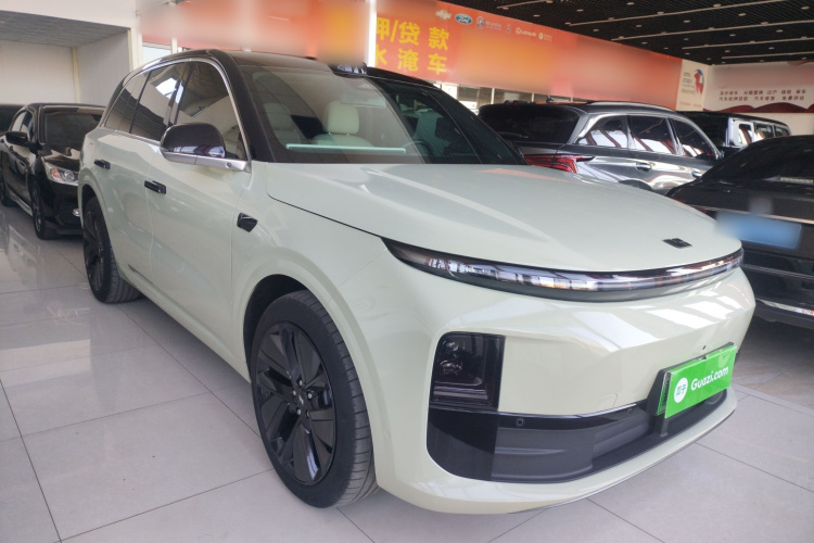 理想汽车 理想L6 2024款 Max车身外观3