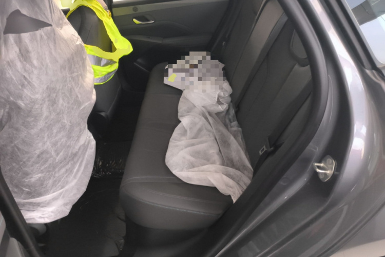 比亚迪 秦PLUS 2025款 DM-i 智驾版 55KM领先型中控内饰21