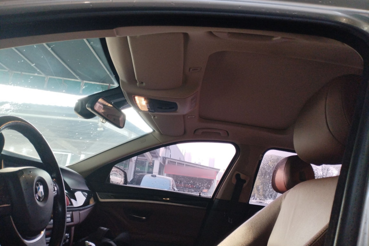 宝马5系 2017款 520Li 典雅型局部细节22