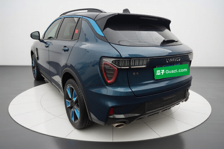 领克01 2021款 2.0TD 两驱型Pro车身外观5