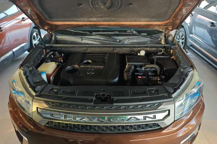 长安CS75 2017款 尚酷版 1.5T 自动锋享型局部细节24