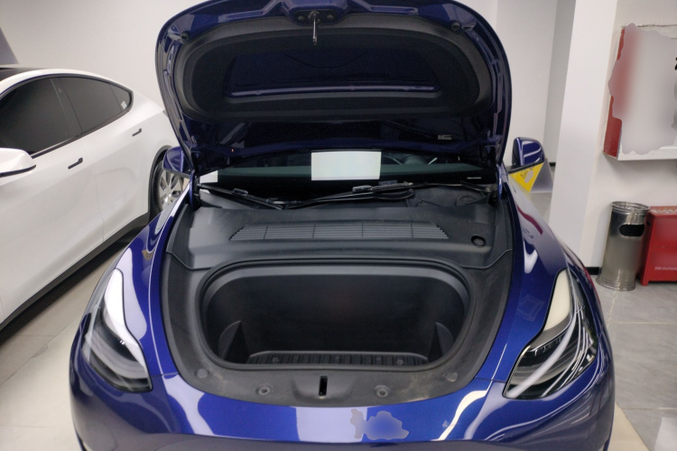 特斯拉 Model Y 2022款 长续航全轮驱动版局部细节24