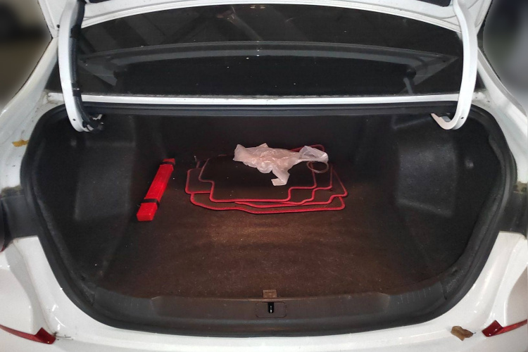 雪佛兰 科鲁泽 2022款 轻混 RS 330T 自动畅快版局部细节23