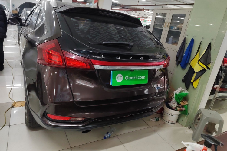 纳智捷 优6 SUV 2017款 改款 1.6T 新创型车身外观6