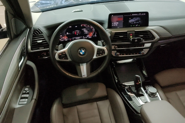 宝马X3 2021款 改款 xDrive28i M运动套装中控内饰13