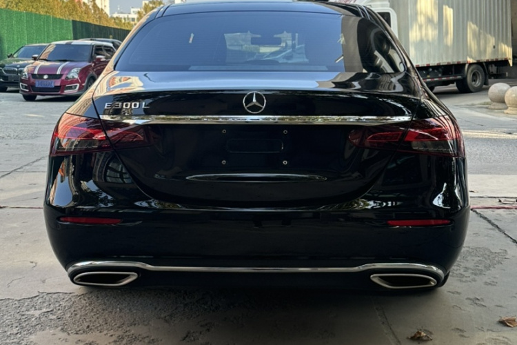 奔驰E级 2021款 E 300 L 时尚型车身外观6007