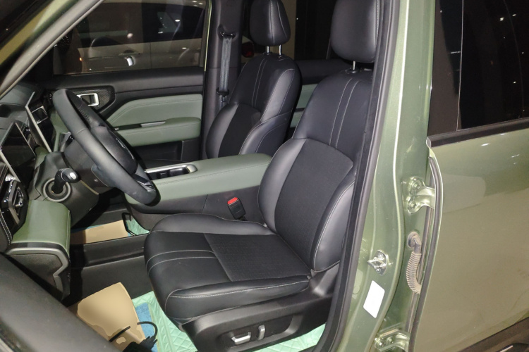 宝骏悦也Plus 2024款 智尊版 4座中控内饰19