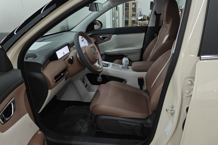 五菱汽车 缤果S 2025款 325km 尊享款中控内饰19