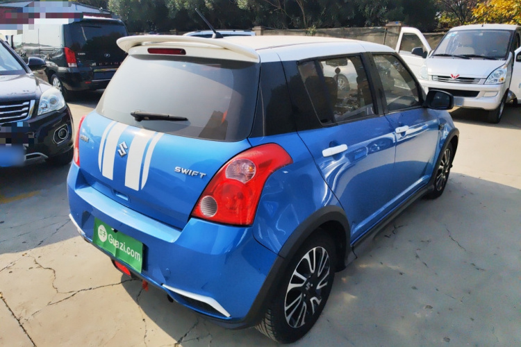 铃木 雨燕 2015款 1.5L 自动限定版车身外观6004