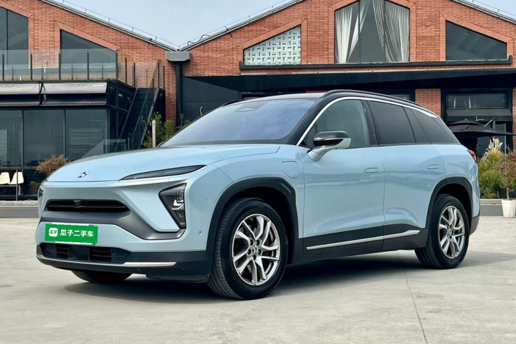 蔚来ES6 2020款 600KM 运动版车身外观1