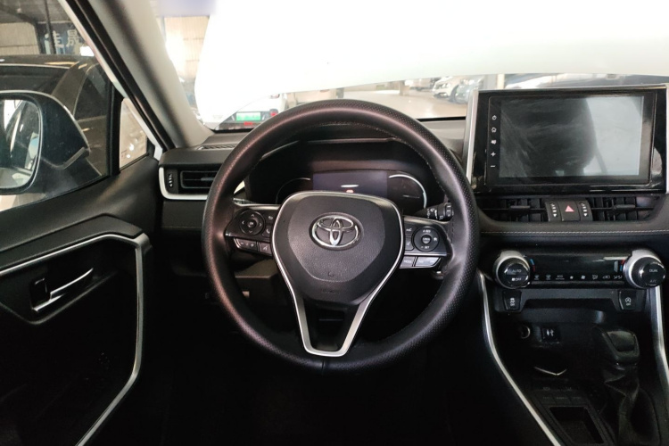 丰田 RAV4荣放 2020款 2.0L CVT两驱风尚版中控内饰13