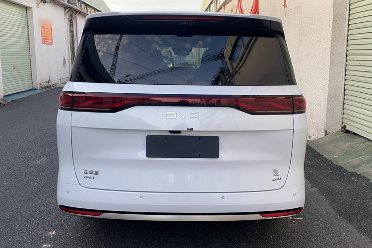 比亚迪 夏 2025款 DM-i 1.5T 180km 卓越型车身外观6003