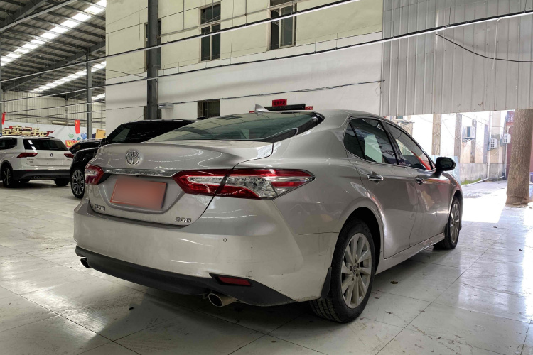 丰田 凯美瑞 2021款 2.0G 豪华版车身外观6005