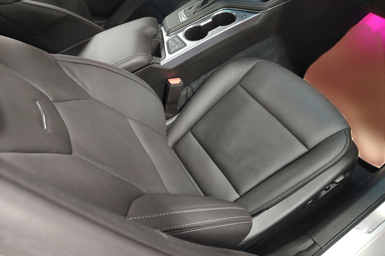 凯迪拉克CT4 2022款 28T 豪华型局部细节41