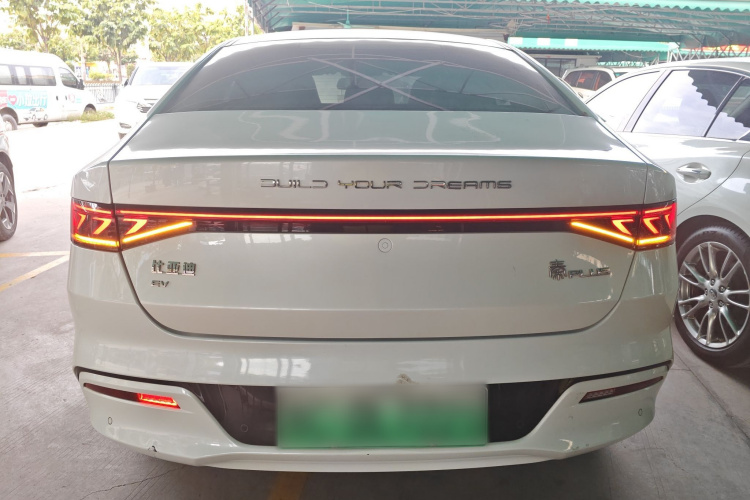 比亚迪 秦PLUS 2021款 EV 510KM 出行版车身外观6