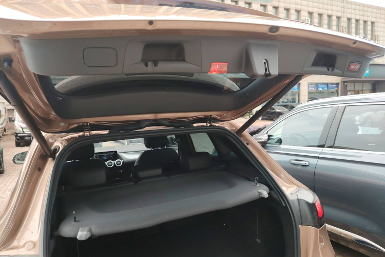 奔驰GLA 2020款 GLA 200局部细节23