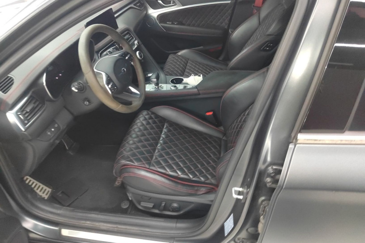 捷尼赛思G70 2021款 2.0T 四驱旗舰型中控内饰19