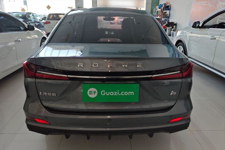 荣威i5 2023款 1.5L 手动舒享版车身外观6