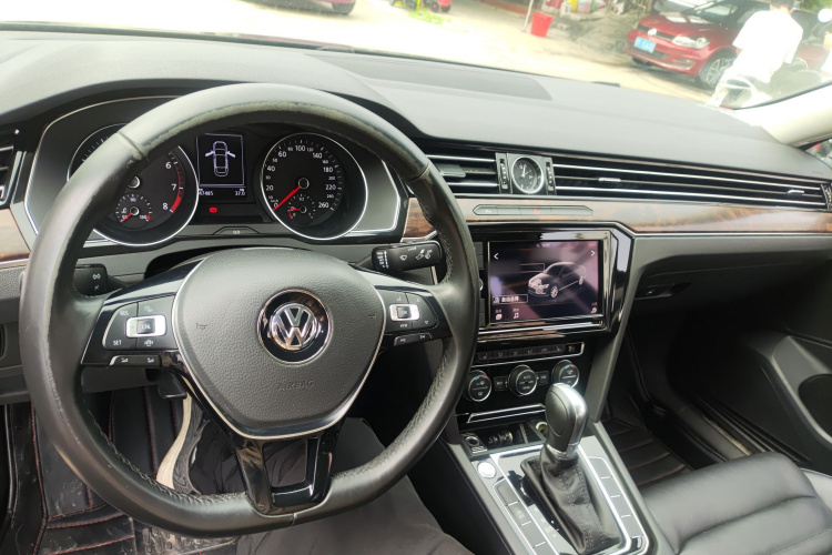 大众 迈腾 2019款 330TSI DSG 豪华型 国VI中控内饰7002