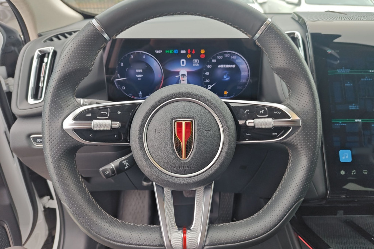 红旗HS3 2023款 2.0T 四驱有为版中控内饰13