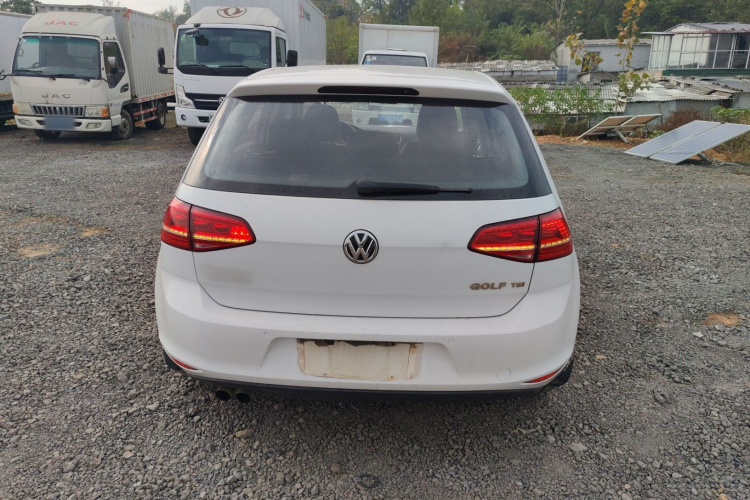 大众 高尔夫 2015款 1.4TSI 手动舒适型车身外观6004