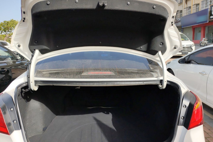 现代 名图 2016款 1.6T 自动智能型GLS机舱底盘23