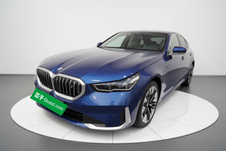 宝马i5 2024款 eDrive 35L 尊享型 豪华套装