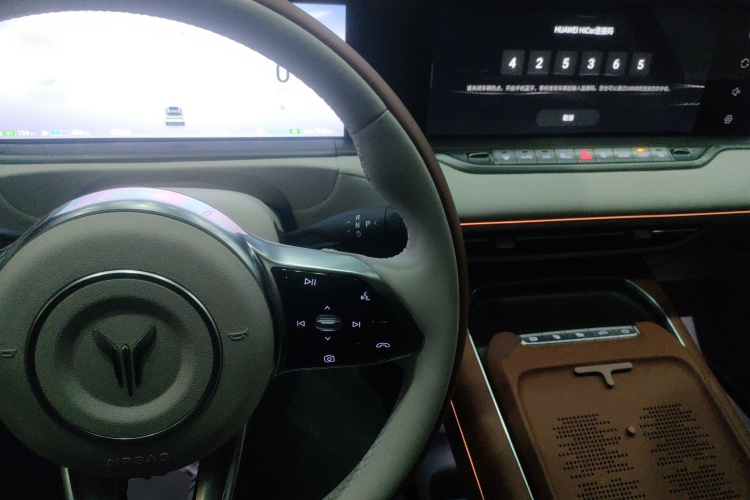 岚图汽车 岚图FREE 2024款 超长续航智驾版中控内饰12