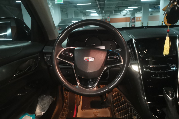 凯迪拉克ATS-L 2017款 28T 技术型中控内饰13