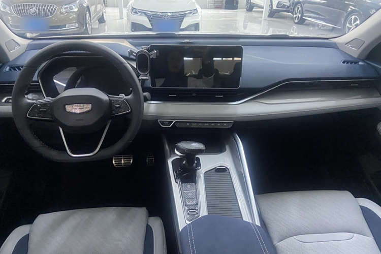 吉利汽车 星瑞 2021款 改款 2.0TD 尊贵型中控内饰7001