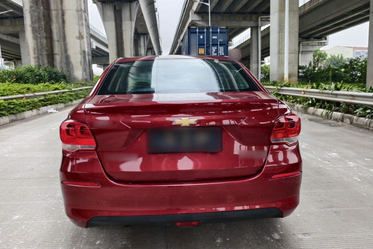 雪佛兰 科沃兹 2019款 325T 双离合欣悦版车身外观6004