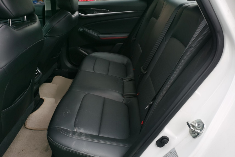 长安 逸动 2020款 PLUS 蓝鲸NE 1.4T GDI DCT尊贵型中控内饰21