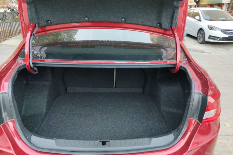 别克 英朗 2016款 15N 自动豪华型局部细节23