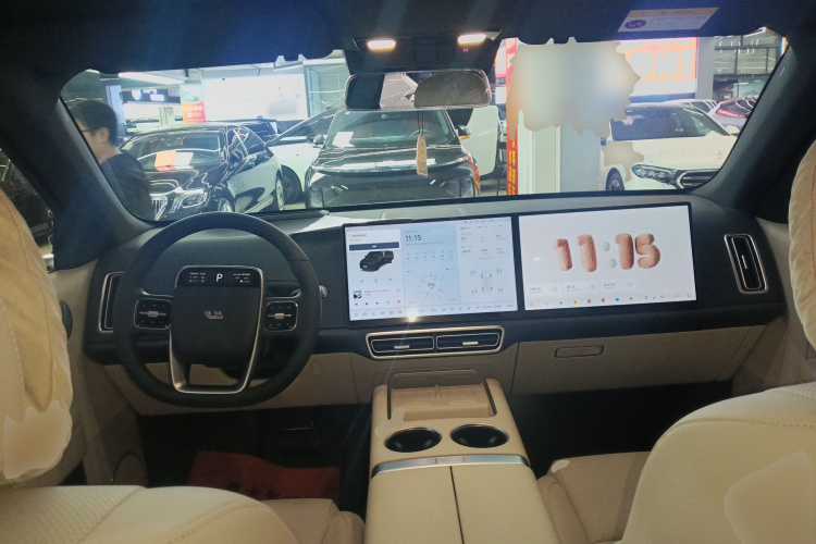 理想汽车 理想L6 2024款 Max中控内饰12